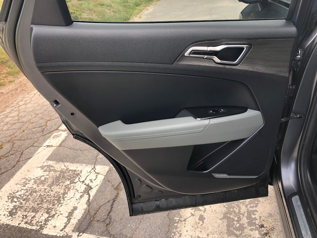 2023 Kia Sportage X-Line Limited - moon roof, heated & vented seats in COLDBROOK, Nova Scotia - 21 - w1024h768px
