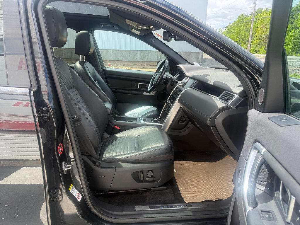 2017 Land Rover DISCOVERY SPORT HSE LUXURY, keyless entry, backup camera, BT in COLDBROOK, Nova Scotia - 20 - w1024h768px