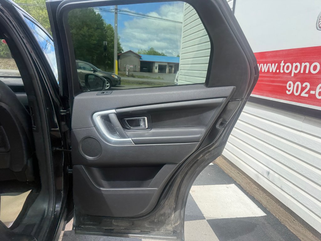 2017 Land Rover DISCOVERY SPORT HSE LUXURY, keyless entry, backup camera, BT in COLDBROOK, Nova Scotia - 17 - w1024h768px