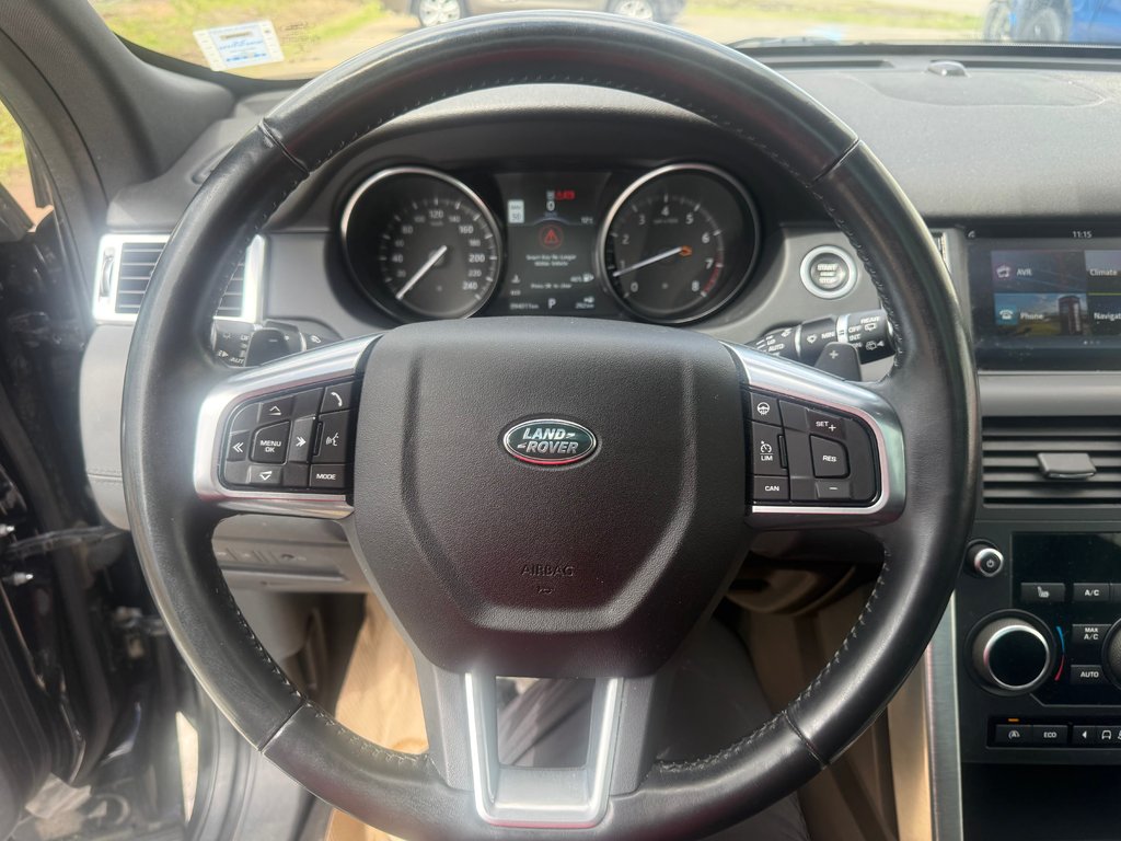 2017 Land Rover DISCOVERY SPORT HSE LUXURY, keyless entry, backup camera, BT in COLDBROOK, Nova Scotia - 10 - w1024h768px