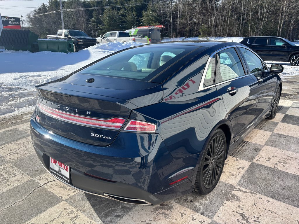 2017 Lincoln MKZ Reserve - cooling seats, reverse camera, sunroof in COLDBROOK, Nova Scotia - 4 - w1024h768px