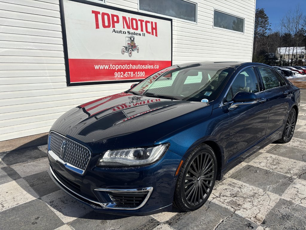 2017 Lincoln MKZ Reserve - cooling seats, reverse camera, sunroof in COLDBROOK, Nova Scotia - 1 - w1024h768px