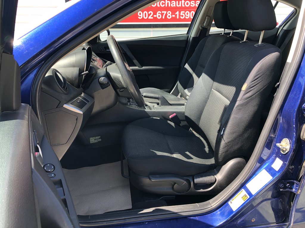 Mazda 3 GX 2013 à COLDBROOK, Nouvelle-Écosse - 15 - w1024h768px