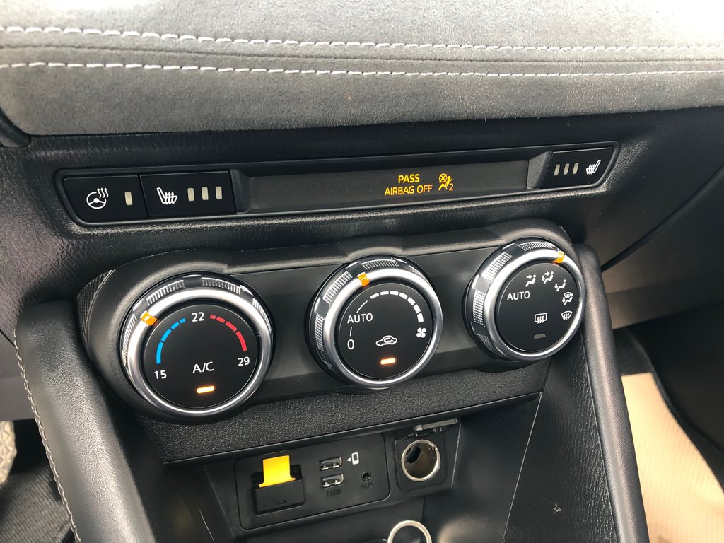2020 Mazda CX-3 GT - reverse camera, hands free, cruise control in COLDBROOK, Nova Scotia - 13 - w1024h768px