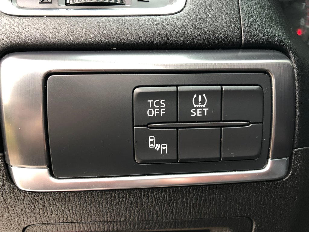 2016 Mazda CX-5 GT - Sunroof, Reverse Camera, Leather Seats in COLDBROOK, Nova Scotia - 9 - w1024h768px