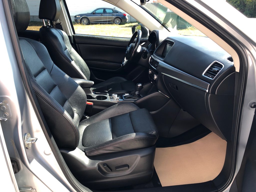 2016 Mazda CX-5 GT - Sunroof, Power Seats, Push Start, AC in COLDBROOK, Nova Scotia - 27 - w1024h768px