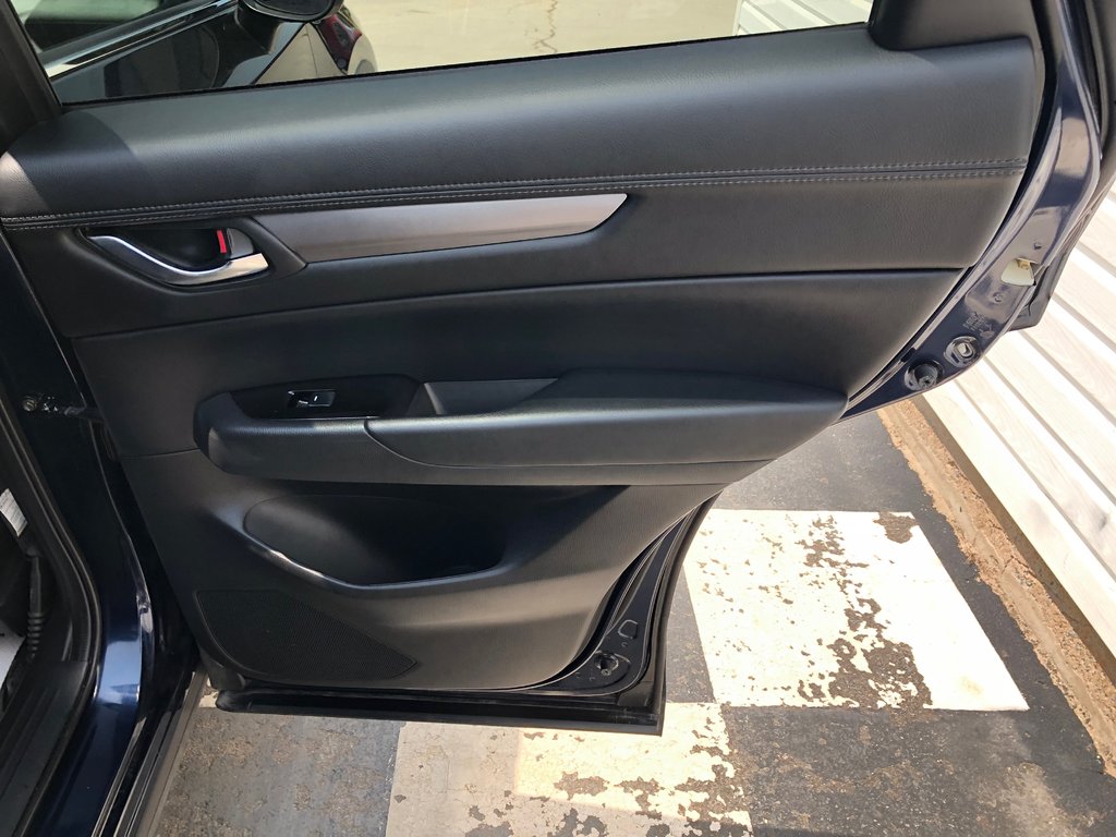 2021 Mazda CX-5 GS - sunroof, heated seats, hands free, a/c in COLDBROOK, Nova Scotia - 23 - w1024h768px