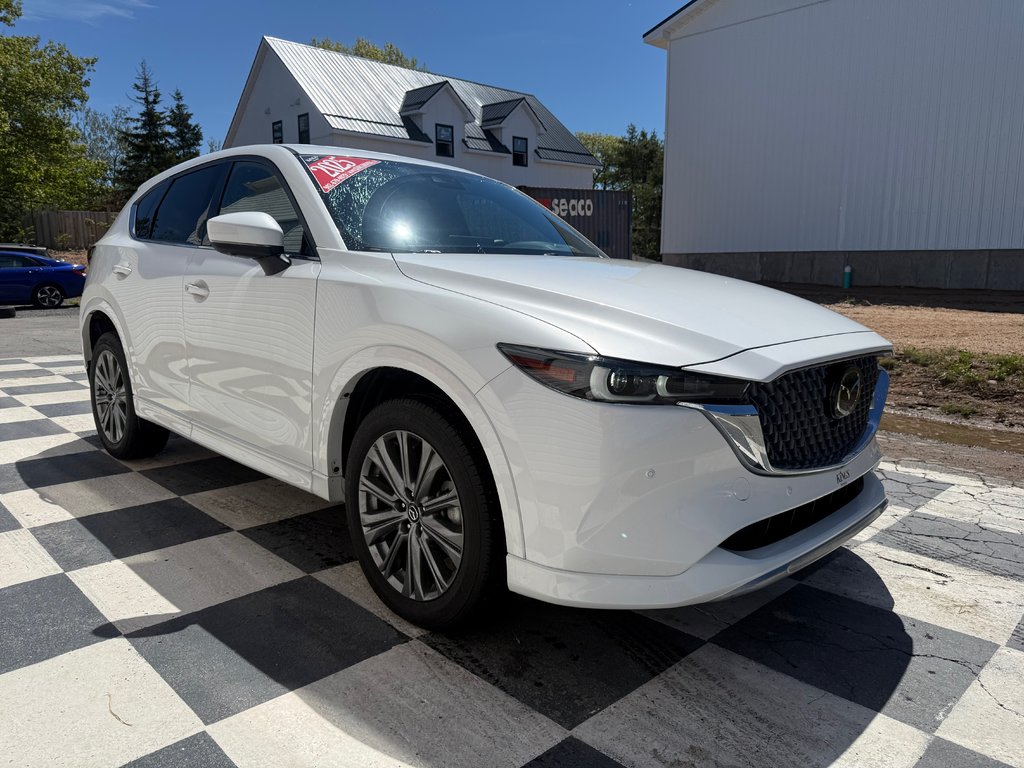Mazda CX-5 Signature, keyless entry, backup camera, Bluetooth 2025 à COLDBROOK, Nouvelle-Écosse - 3 - w1024h768px
