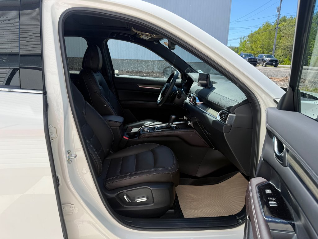 Mazda CX-5 Signature, keyless entry, backup camera, Bluetooth 2025 à COLDBROOK, Nouvelle-Écosse - 20 - w1024h768px