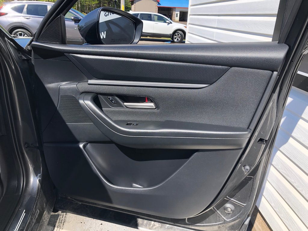 2024 Mazda CX-90 MHEV GS-L- 3.3L inline 6 braking assist, hands free in Kentville, Nova Scotia - 25 - w1024h768px