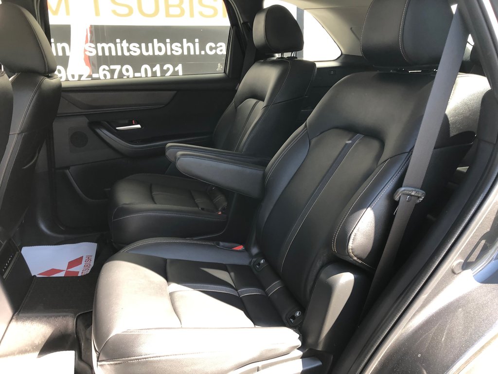 2024 Mazda CX-90 MHEV GS-L- 3.3L inline 6 braking assist, hands free in Kentville, Nova Scotia - 19 - w1024h768px