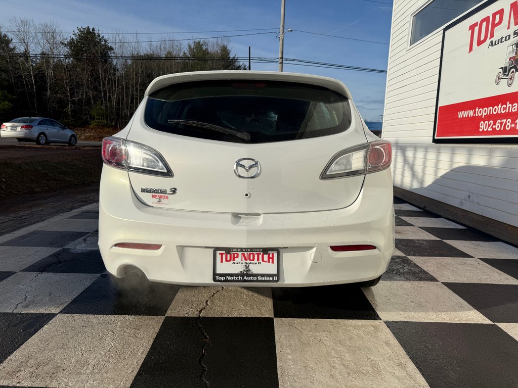 2013 Mazda MAZDA 3 GX, bucket seats in Kentville, Nova Scotia - 5 - w1024h768px