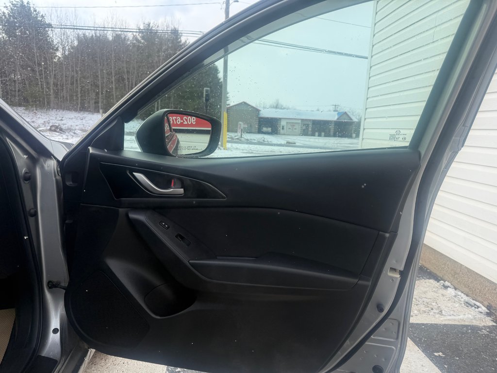 Mazda MAZDA3 SPORT Sport, keyless entry, backup camera, Bluetooth 2016 à COLDBROOK, Nouvelle-Écosse - 18 - w1024h768px