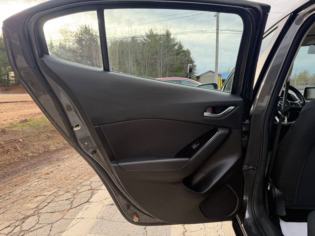 Mazda 3 Sport Sport, keyless entry, backup cam 2018 à Kentville, Nouvelle-Écosse - 15 - w1024h768px