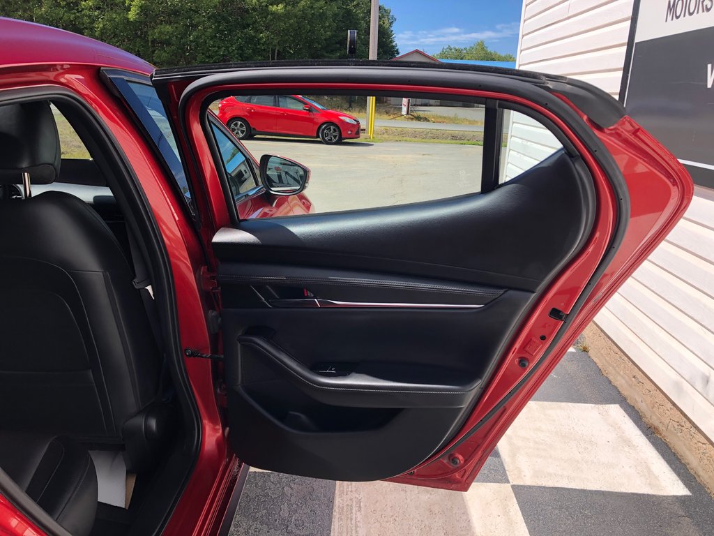 2021 Mazda 3 Sport GT - Top View Camera, Heated Steering Wheel & Seat in Kentville, Nova Scotia - 24 - w1024h768px