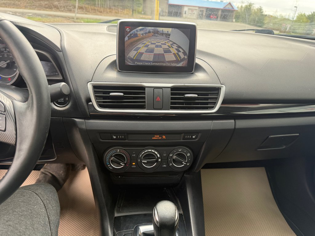 2014 Mazda MAZDA3 Touring, keyless entry, backup camera, Bluetooth in COLDBROOK, Nova Scotia - 12 - w1024h768px
