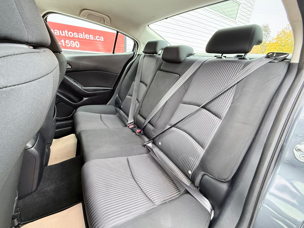 2015 Mazda MAZDA3 GS | Back-Up Camera, Keyless Start, CD/MP3 Player in COLDBROOK, Nova Scotia - 20 - w1024h768px