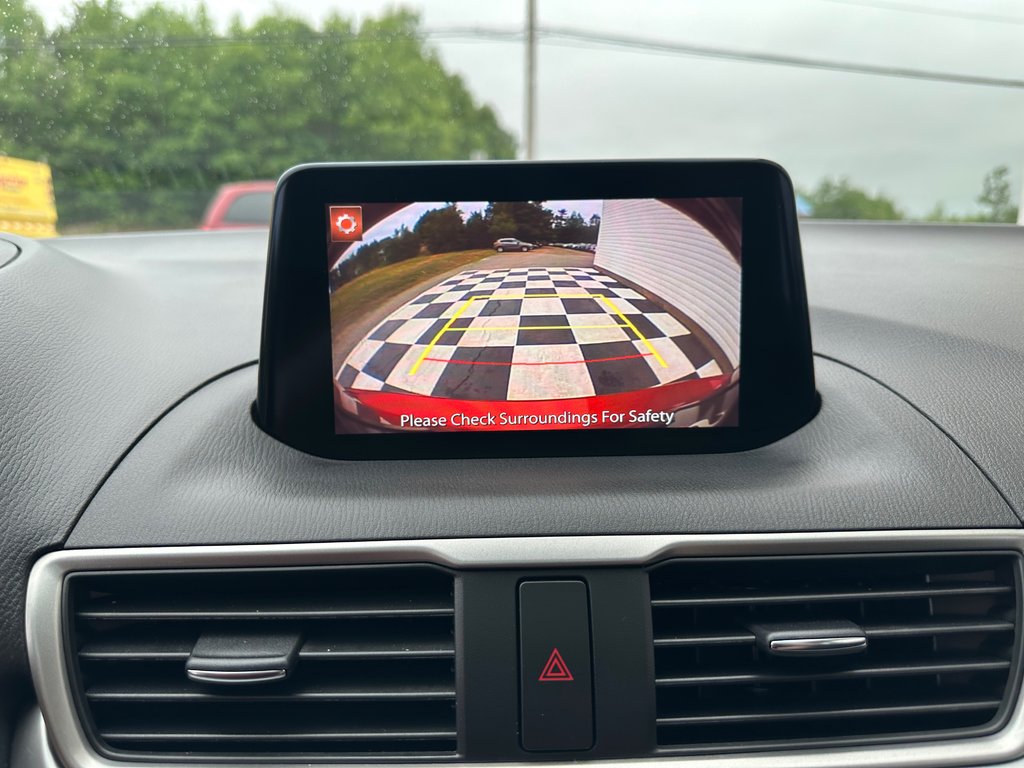 2018 Mazda 3 GS, Power Mirrors, Touchscreen, Sunroof in COLDBROOK, Nova Scotia - 14 - w1024h768px