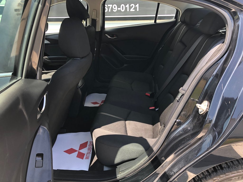 2018 Mazda 3 GS, Aux, SD Card, USB Ports in COLDBROOK, Nova Scotia - 20 - w1024h768px