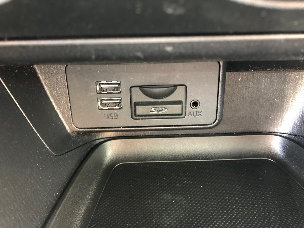 2018 Mazda 3 GS, Aux, SD Card, USB Ports in COLDBROOK, Nova Scotia - 16 - w1024h768px