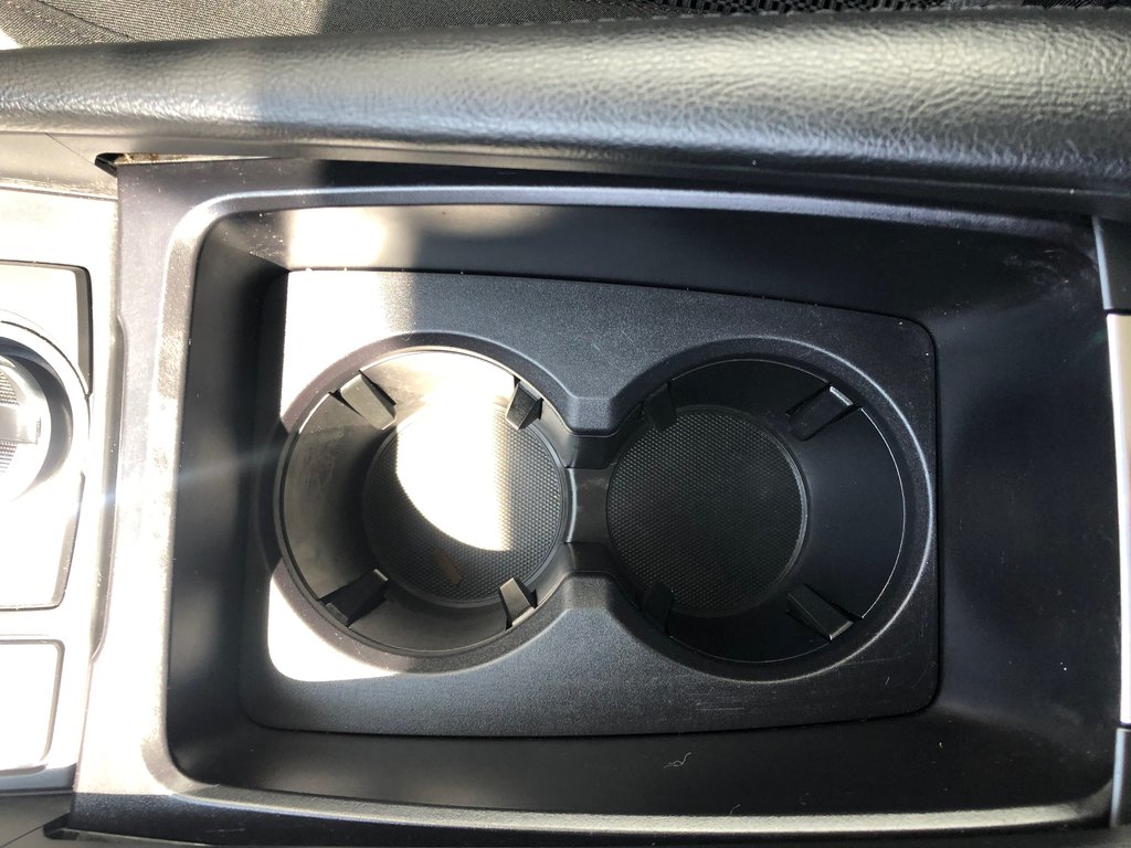 2018 Mazda 3 GS, Aux, SD Card, USB Ports in COLDBROOK, Nova Scotia - 18 - w1024h768px