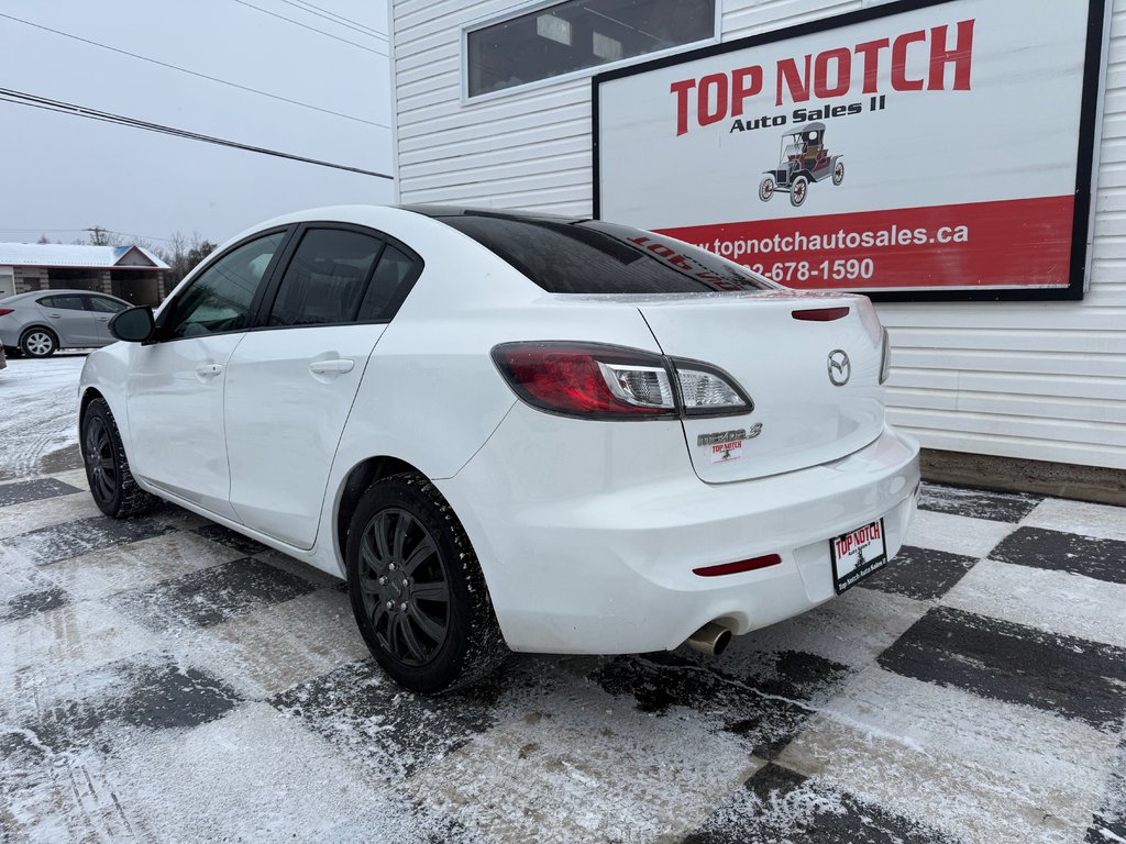 2012 Mazda MAZDA3I GX, Keyless entry, MP3, Cruise control in Kentville, Nova Scotia - 6 - w1024h768px