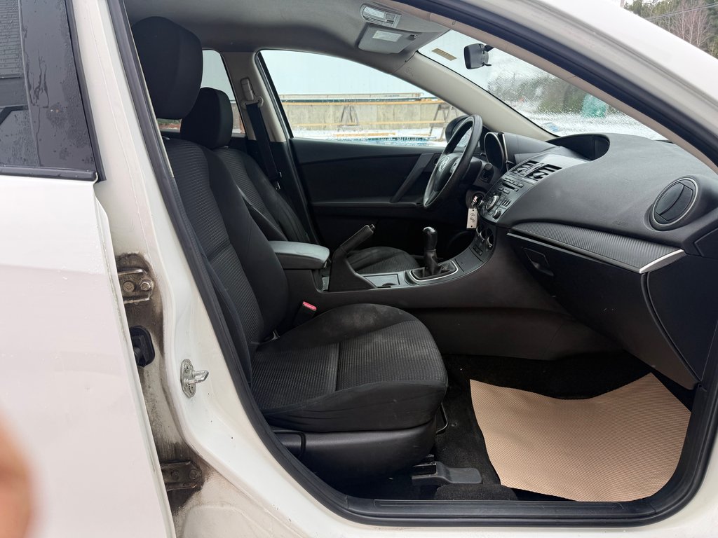 2012 Mazda MAZDA3I GX, Keyless entry, MP3, Cruise control in Kentville, Nova Scotia - 19 - w1024h768px