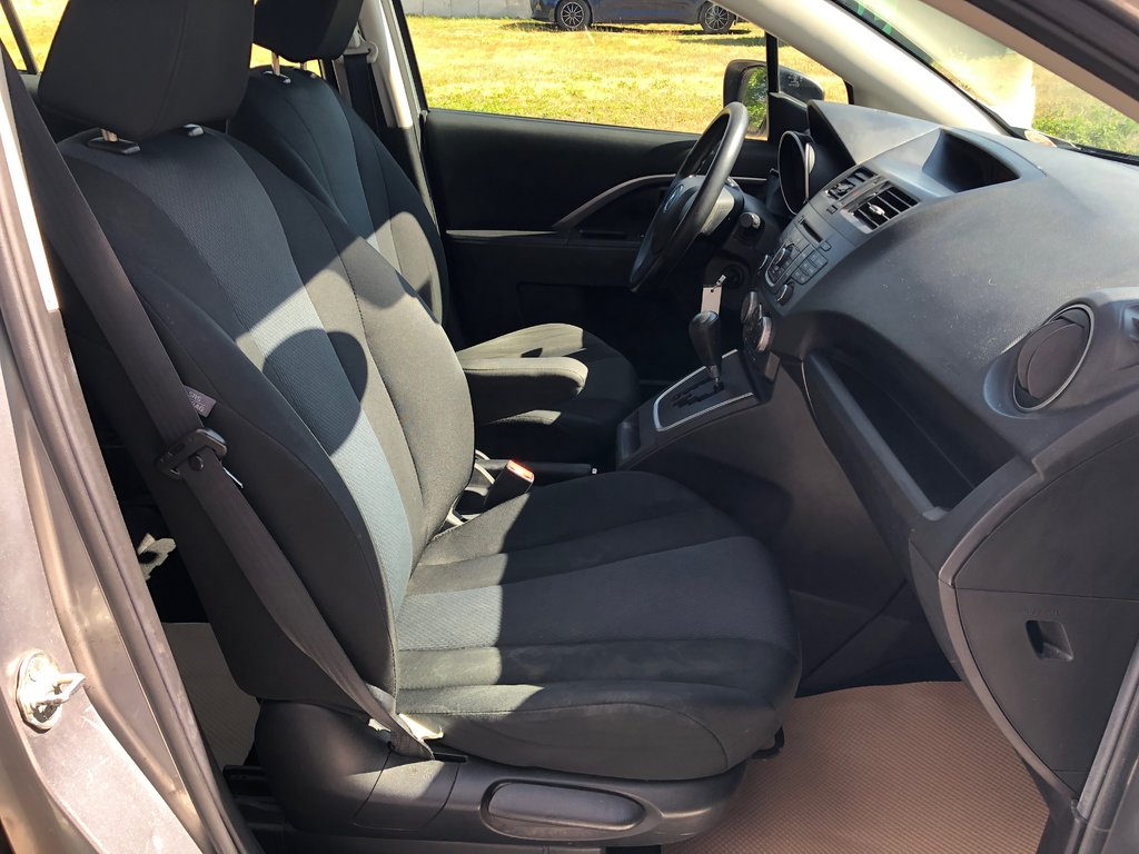 2014 Mazda 5 GS, CD Player, AM/FM Radio, 6 Seats in COLDBROOK, Nova Scotia - 21 - w1024h768px