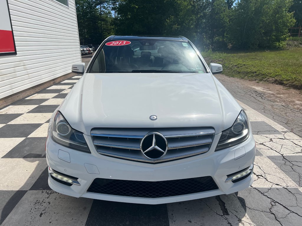 2013  C350 C 350 - AWD, Leather, Navigation, Heated seats, AC in COLDBROOK, Nova Scotia - 2 - w1024h768px