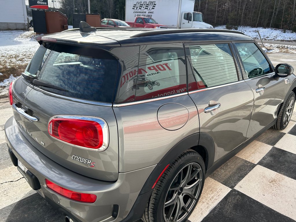 2017  Cooper Clubman S - ALL4, 6SPD, Aftermarket rims, Leather in Kentville, Nova Scotia - 4 - w1024h768px