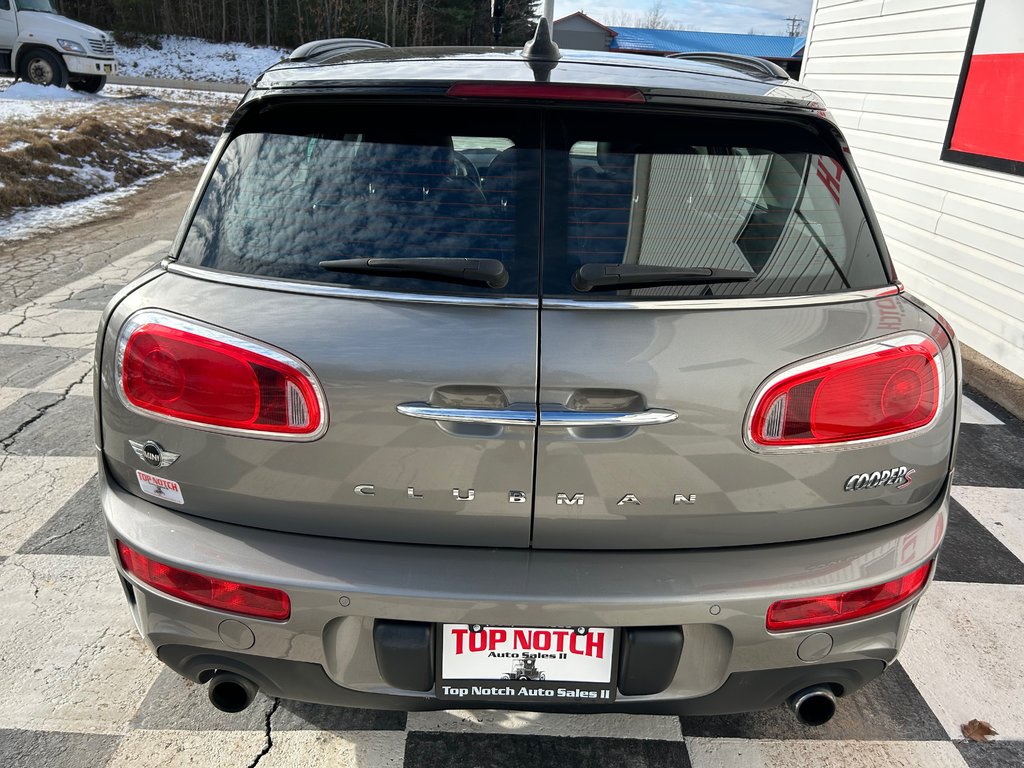 2017  Cooper Clubman S - ALL4, 6SPD, Aftermarket rims, Leather in Kentville, Nova Scotia - 5 - w1024h768px