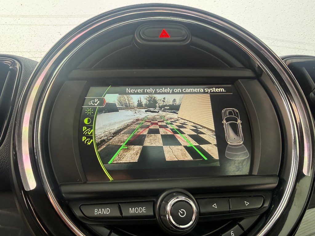 2018 MINI COUNTRYMAN Cooper S, keyless entry, bucket seats, heated seat in Kentville, Nova Scotia - 12 - w1024h768px