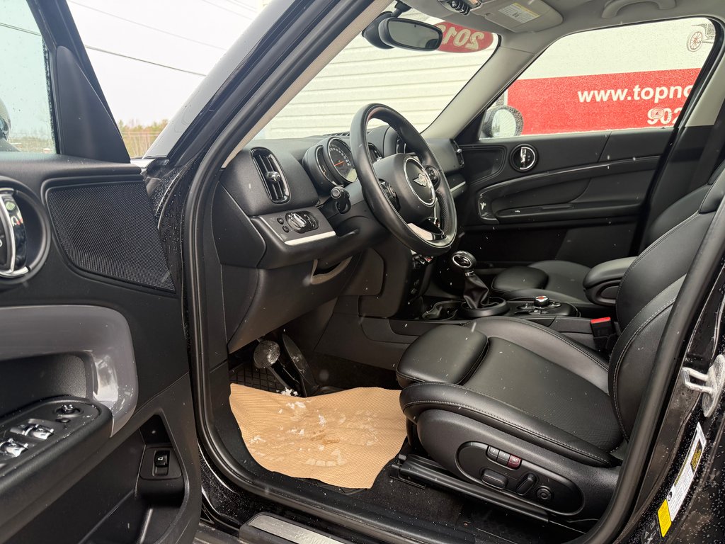 2018 MINI COUNTRYMAN Cooper S, keyless entry, bucket seats, heated seat in Kentville, Nova Scotia - 9 - w1024h768px