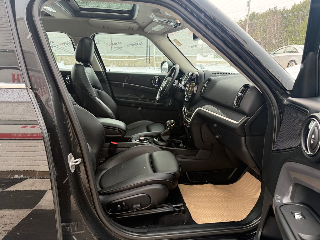 2018 MINI COUNTRYMAN Cooper S, keyless entry, bucket seats, heated seat in Kentville, Nova Scotia - 24 - w1024h768px