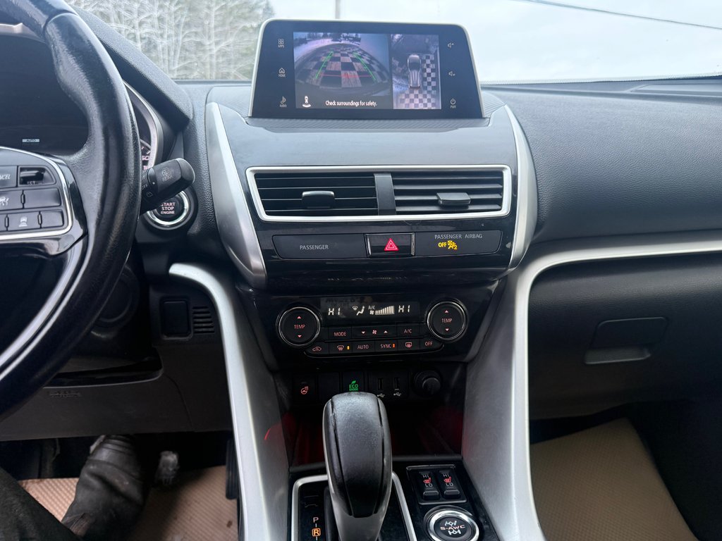 2019 Mitsubishi ECLIPSE CROSS GT, Keyless entry, remote start, backup camera in Kentville, Nova Scotia - 12 - w1024h768px