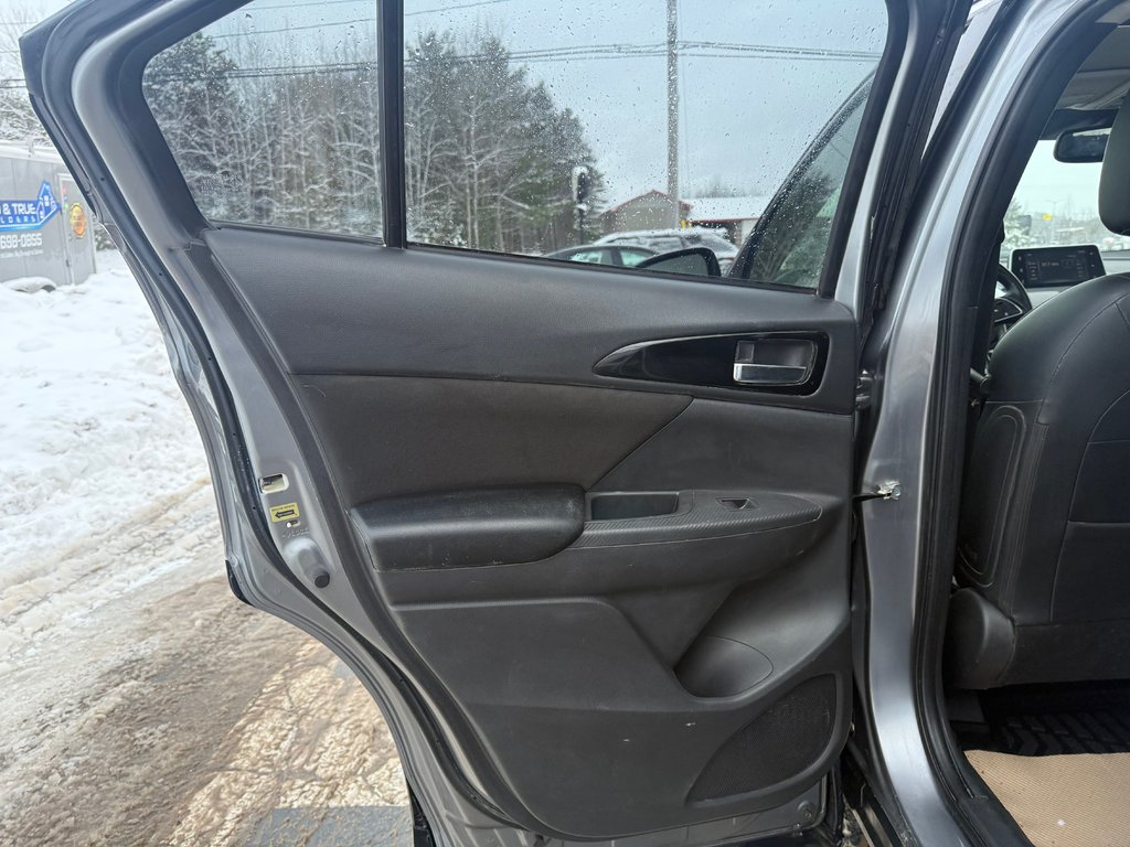 2019 Mitsubishi ECLIPSE CROSS GT, Keyless entry, remote start, backup camera in Kentville, Nova Scotia - 14 - w1024h768px