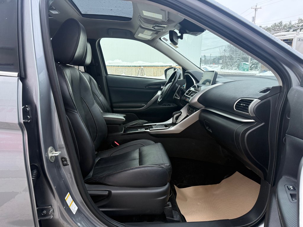2019 Mitsubishi ECLIPSE CROSS GT, Keyless entry, remote start, backup camera in Kentville, Nova Scotia - 20 - w1024h768px