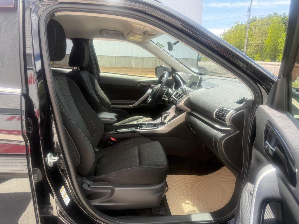 2019 Mitsubishi ECLIPSE CROSS SE, keyless entry, Cruise control, Bluetooth in Kentville, Nova Scotia - 19 - w1024h768px