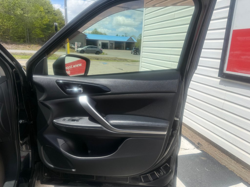 2019 Mitsubishi ECLIPSE CROSS SE, keyless entry, Cruise control, Bluetooth in Kentville, Nova Scotia - 18 - w1024h768px