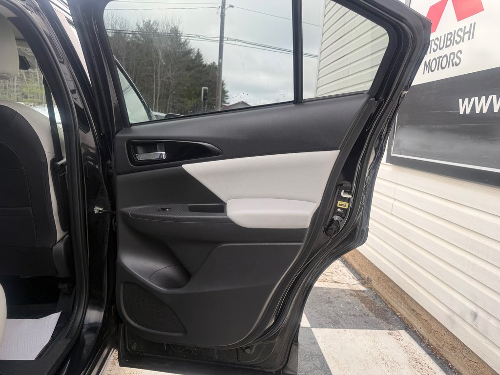 2022 Mitsubishi Eclipse Cross GT, keyless entry, backup camera, Bluetooth in Kentville, Nova Scotia - 17 - w1024h768px