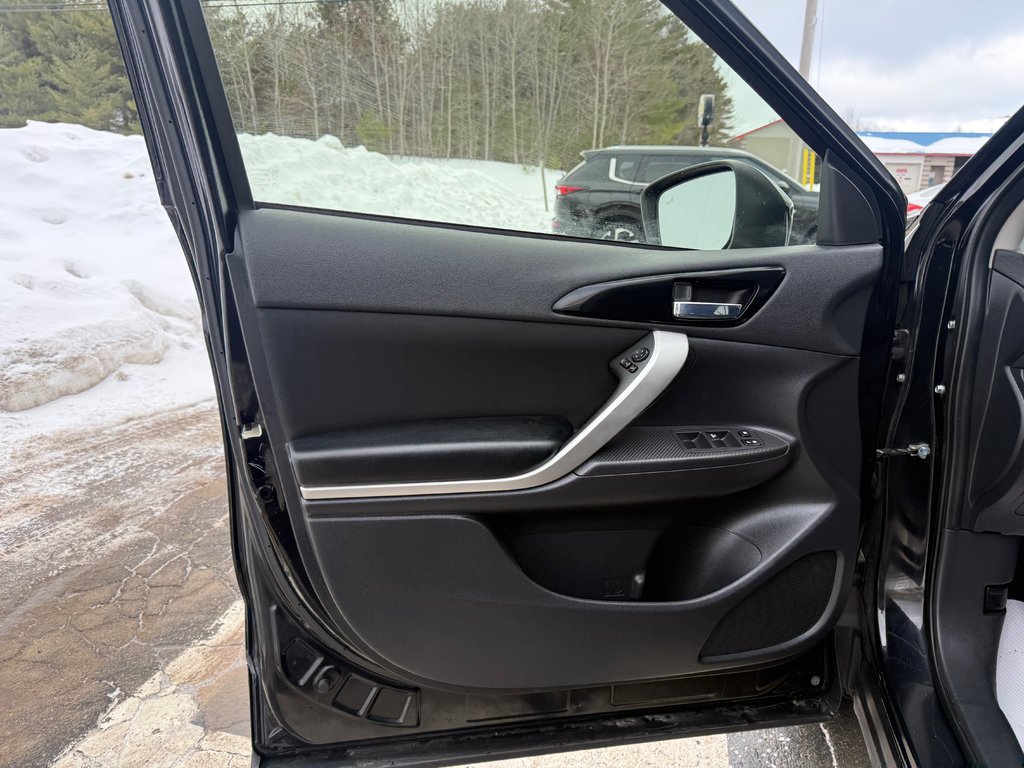 Mitsubishi Eclipse Cross SE, keyless entry, backup camera, Bluetooth 2022 à COLDBROOK, Nouvelle-Écosse - 7 - w1024h768px