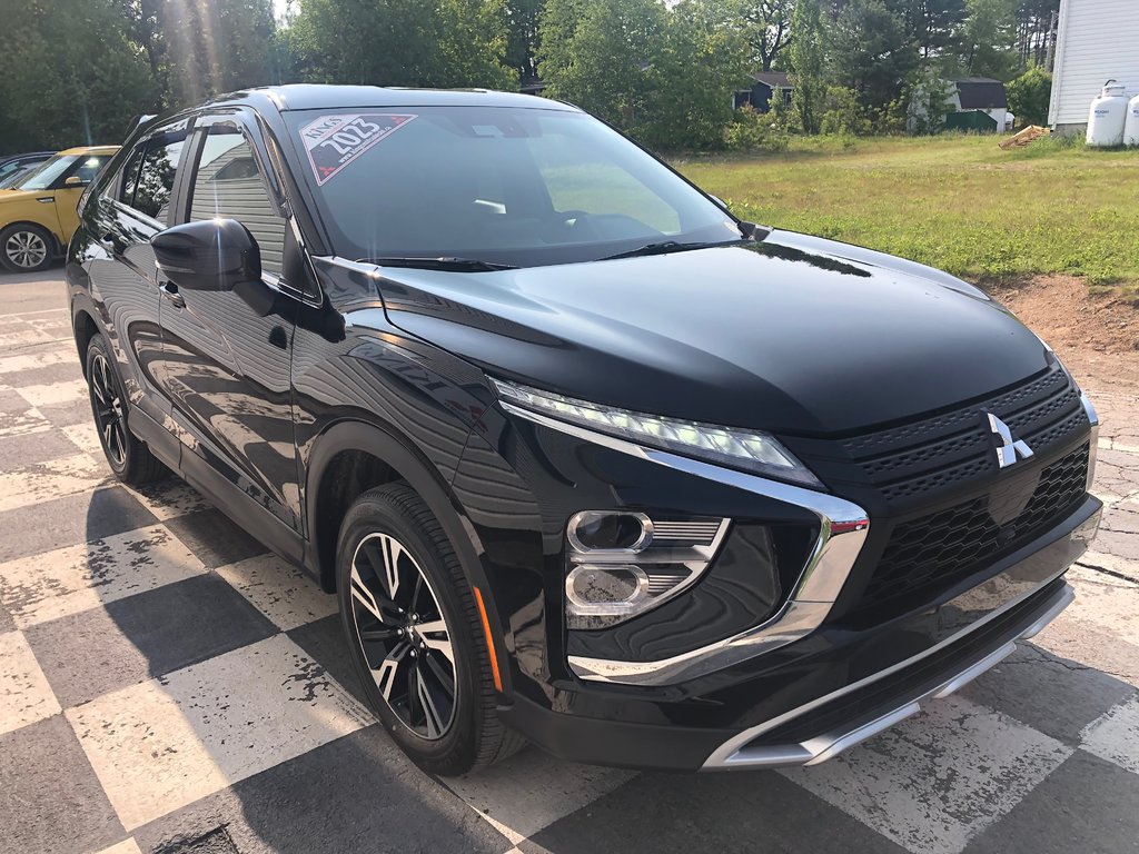 2023 Mitsubishi ECLIPSE CROSS Carbon - hands free, reverse cam, cruise control in Kentville, Nova Scotia - 3 - w1024h768px