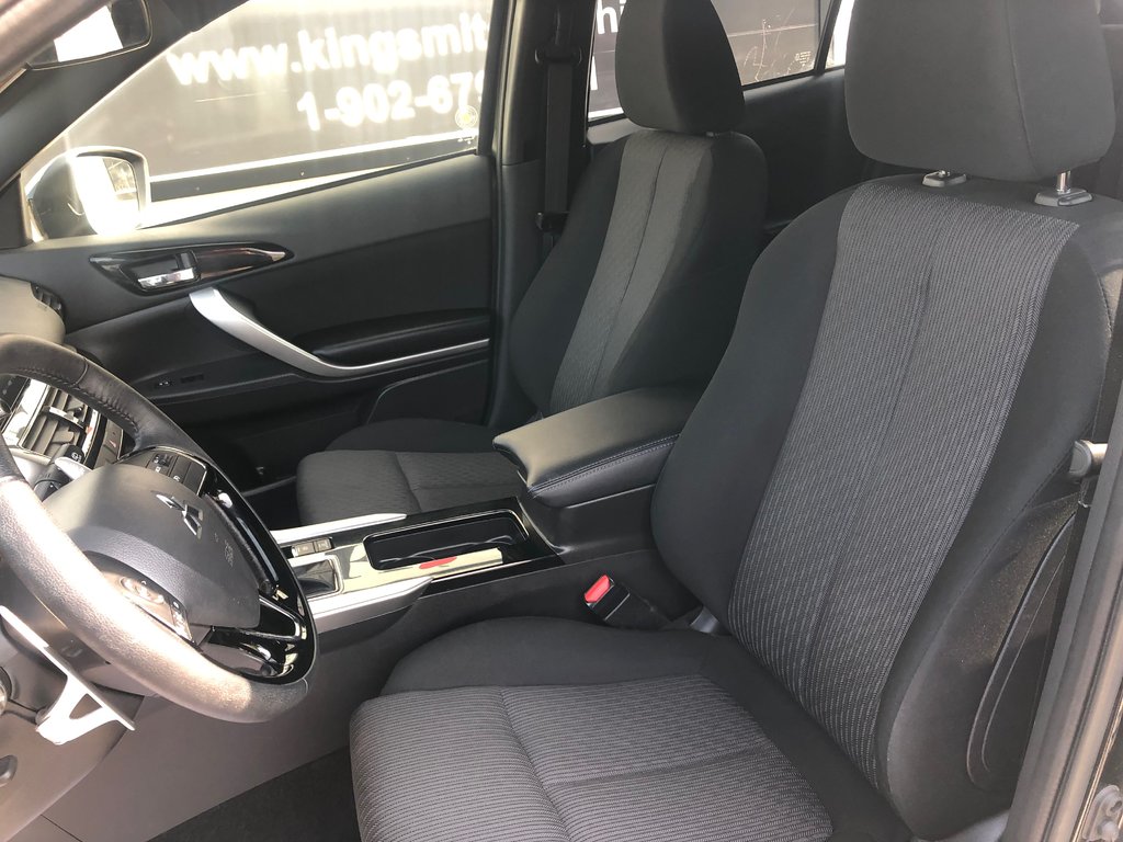 2023 Mitsubishi ECLIPSE CROSS Carbon - hands free, reverse cam, cruise control in Kentville, Nova Scotia - 18 - w1024h768px