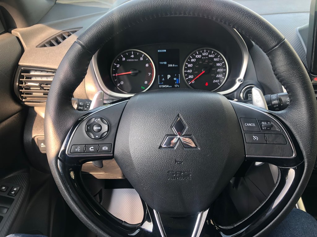 2023 Mitsubishi ECLIPSE CROSS Carbon - hands free, reverse cam, cruise control in Kentville, Nova Scotia - 10 - w1024h768px