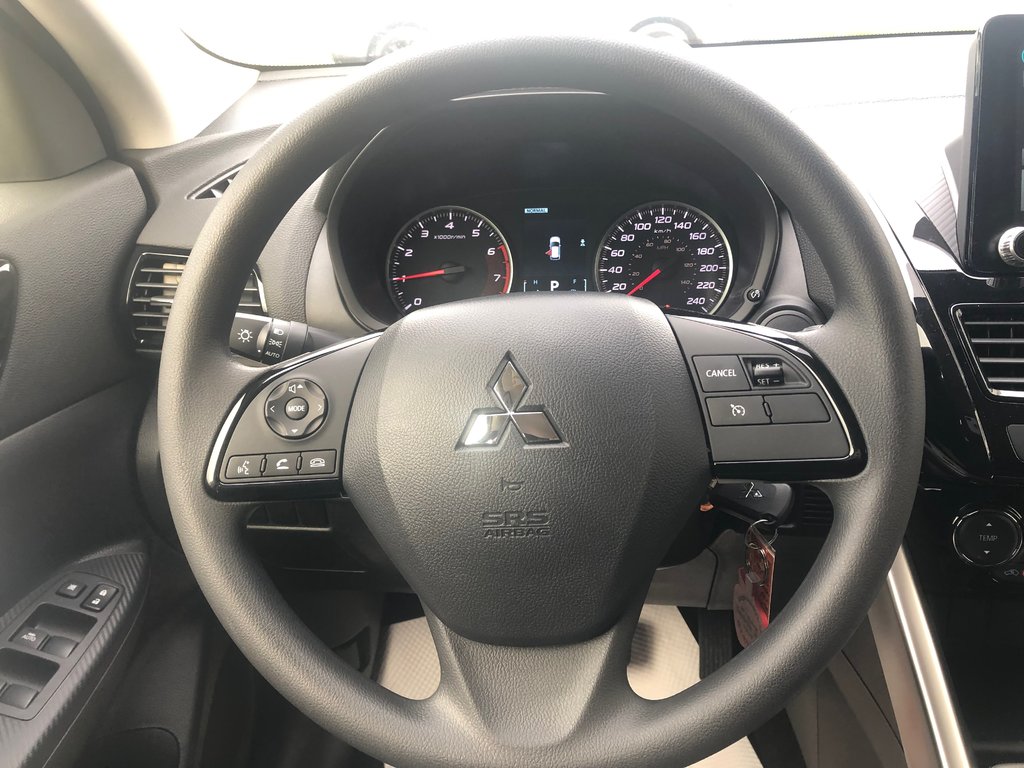 2025 Mitsubishi ECLIPSE CROSS ES S-AWC in Kentville, Nova Scotia - 11 - w1024h768px