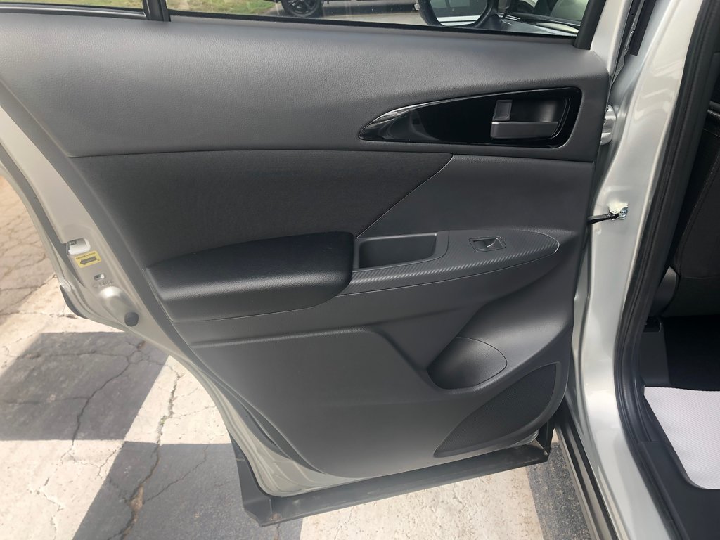 2025 Mitsubishi ECLIPSE CROSS ES S-AWC in Kentville, Nova Scotia - 19 - w1024h768px