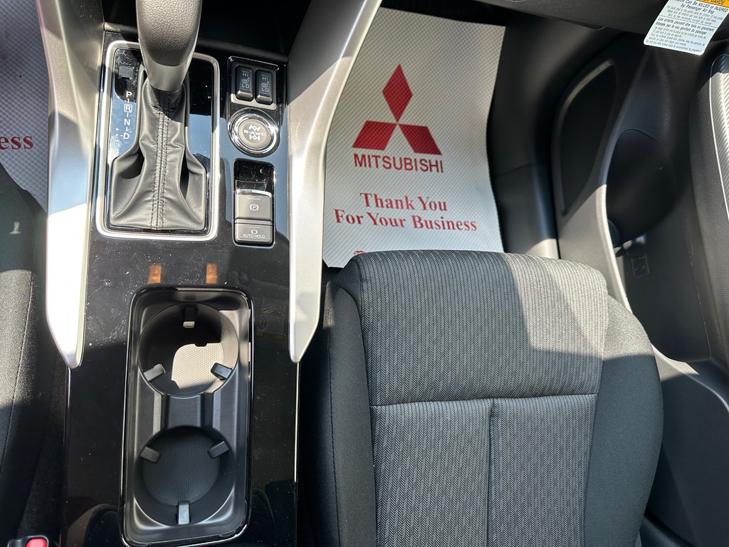 2025 Mitsubishi ECLIPSE CROSS SE S-AWC in Kentville, Nova Scotia - 17 - w1024h768px