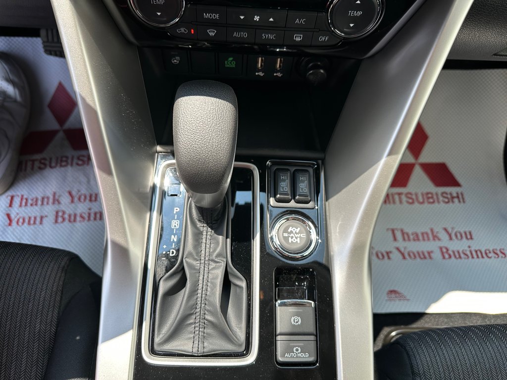 2025 Mitsubishi ECLIPSE CROSS SE S-AWC in Kentville, Nova Scotia - 16 - w1024h768px