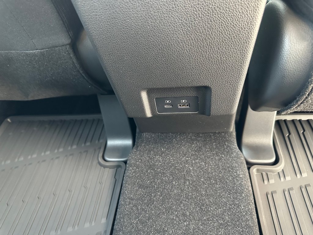 2025 Mitsubishi ECLIPSE CROSS SE S-AWC in Kentville, Nova Scotia - 24 - w1024h768px