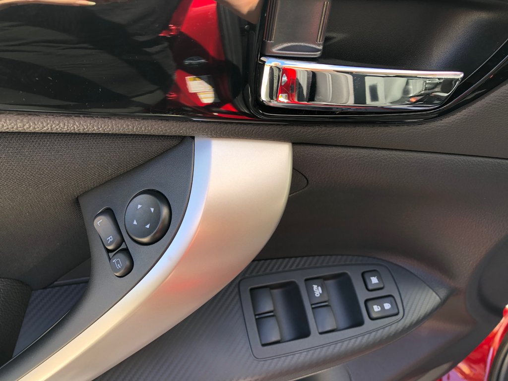 2025 Mitsubishi ECLIPSE CROSS SE S-AWC in Kentville, Nova Scotia - 8 - w1024h768px